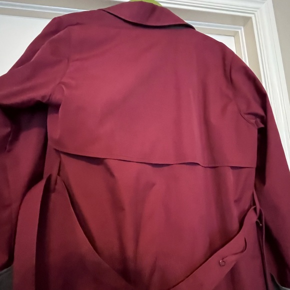 Elegant Burgundy Women's London Fog Coat - Picture 5 of 7